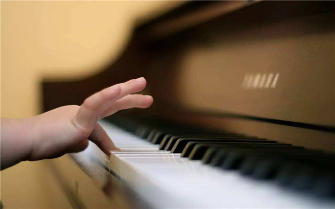 HiFun幼幼钢琴课