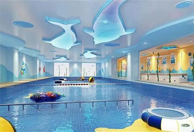 浪花朵朵嬰兒游泳館