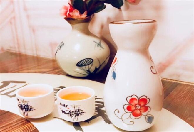 桃花醉小酒馆加盟