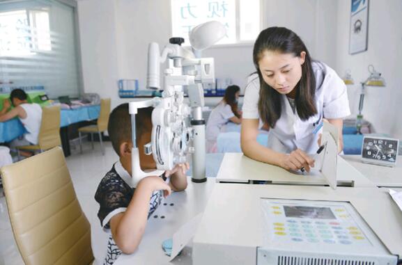 博视顿视力中心加盟