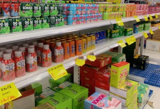 嘻够够全球优品折扣店加盟
